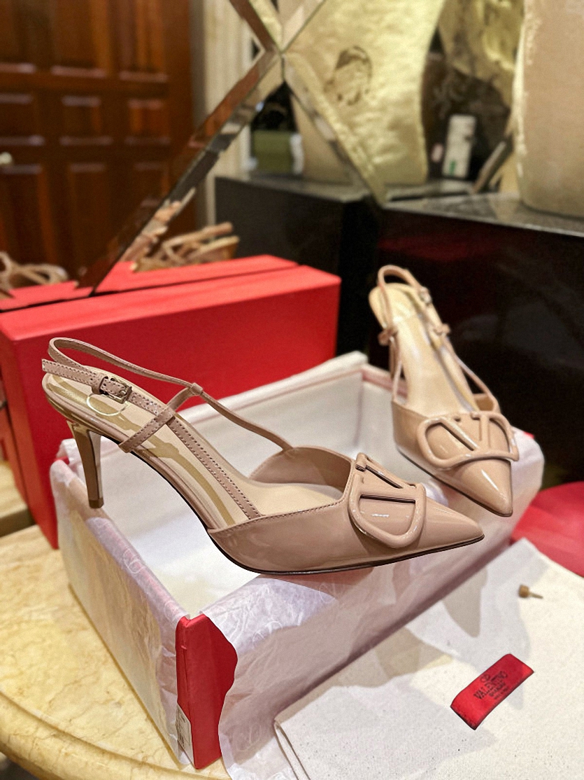 valentino_xxxxx_big_00003.jpg