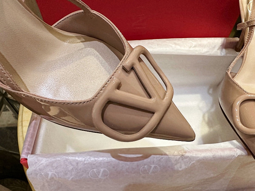 valentino_xxxxx_big_00010.jpg