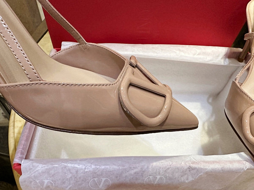 valentino_xxxxx_big_00011.jpg
